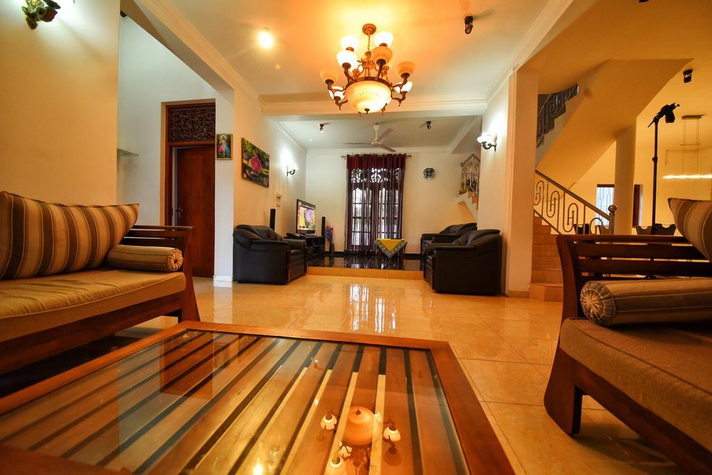 Asian Villa Negombo Ngoại thất bức ảnh