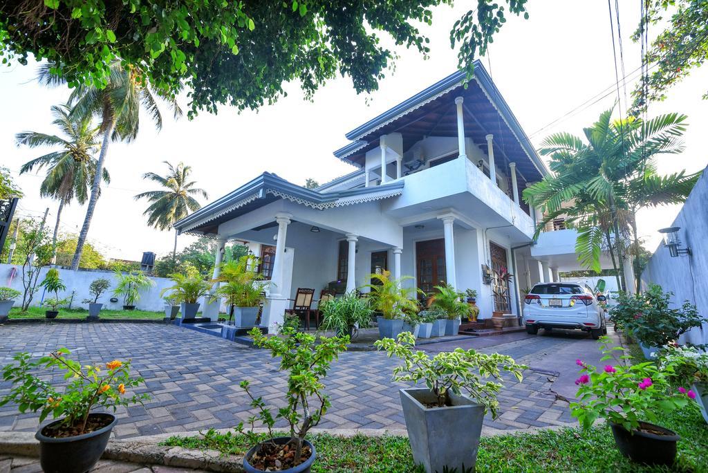 Asian Villa Negombo Ngoại thất bức ảnh